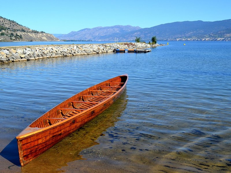 Sue's Canoes